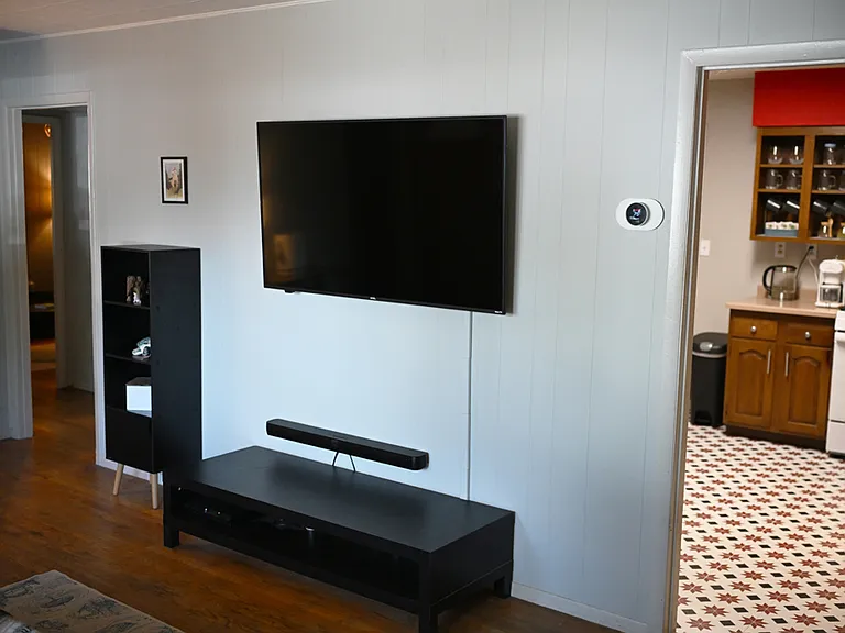 525 Warren Ave — Photo 5