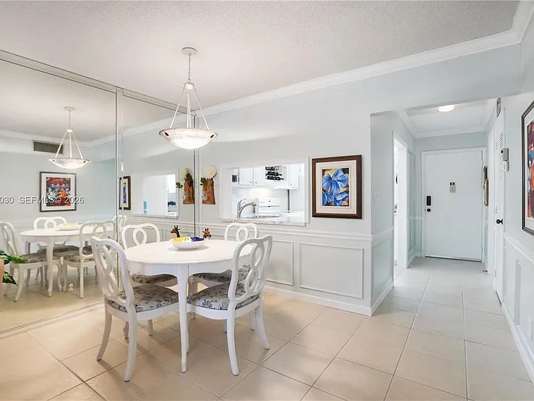 1501 S Ocean Blvd #214 — Photo 4