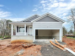 4919 Gateway Dr, Claremont, NC 28610