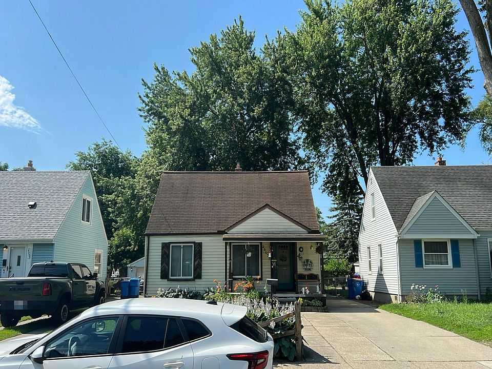 1st image of 25073 Andover Dr