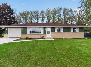8320 Trudy Rd, Rockford, IL 61108