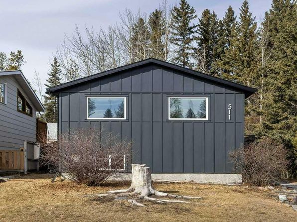 511 Larch Pl, Canmore, AB T1W 1R9