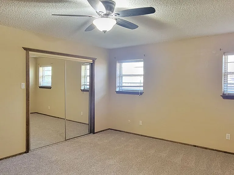 1412 Wilshire Blvd — Photo 19