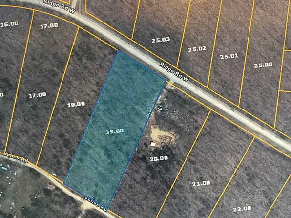 1 W Ridge Rd, Pikeville, TN 37367