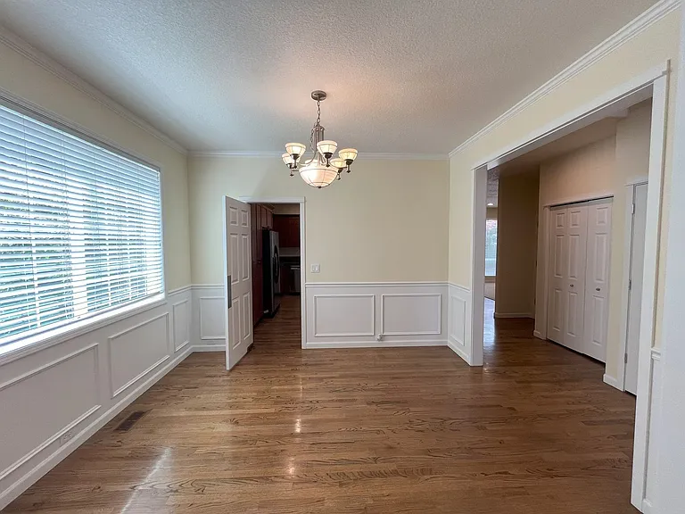 3615 NW Lansbrook Ter — Photo 11