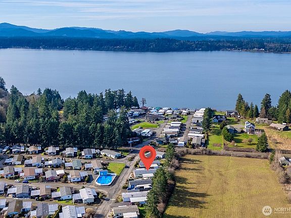 2nd image of 4806 Cushman Road NE #162