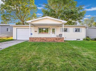 4039 Winthrop Dr, South Bend, IN 46614