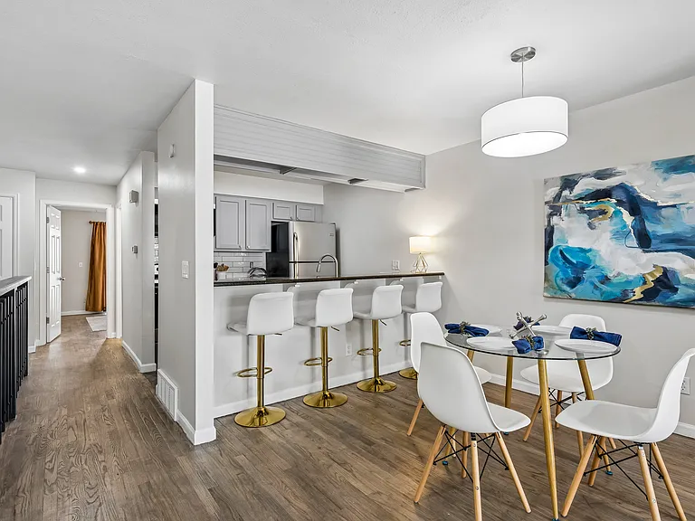 6600 E Mississippi Ave #5 — Photo 3