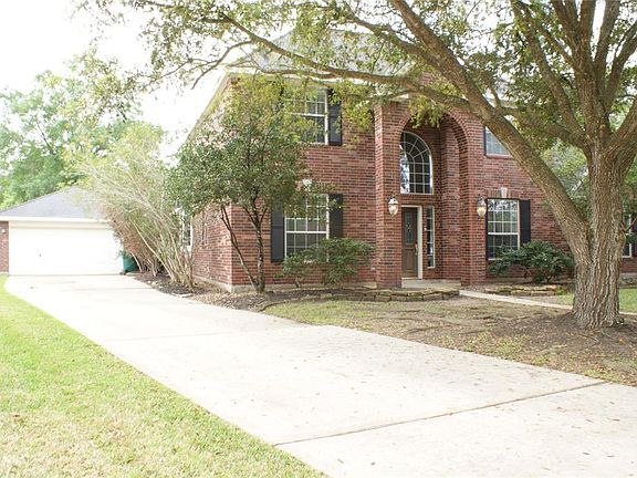 3rd image of 3018 Parkwood Dr