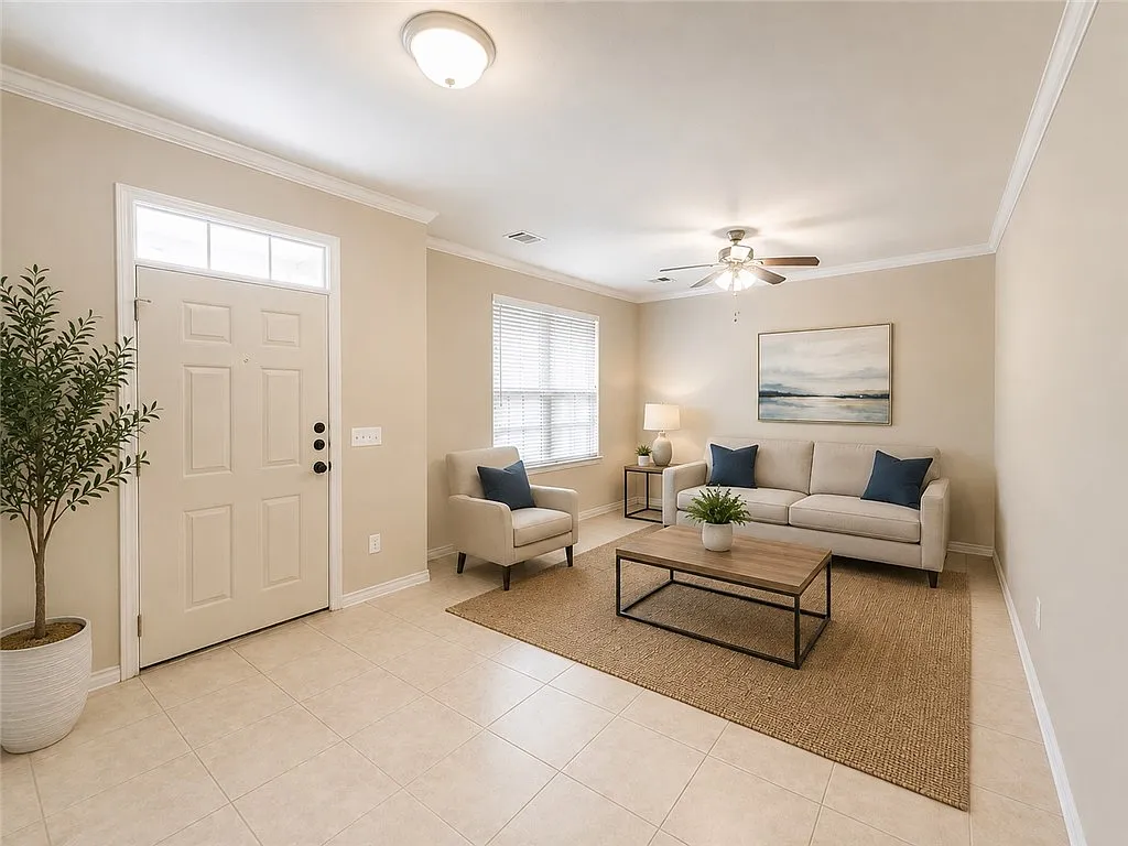 2 bed, 1126 sqft, $1,350 — Photo 2