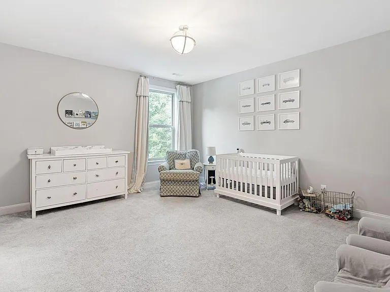 138 Haverford Dr — Photo 13