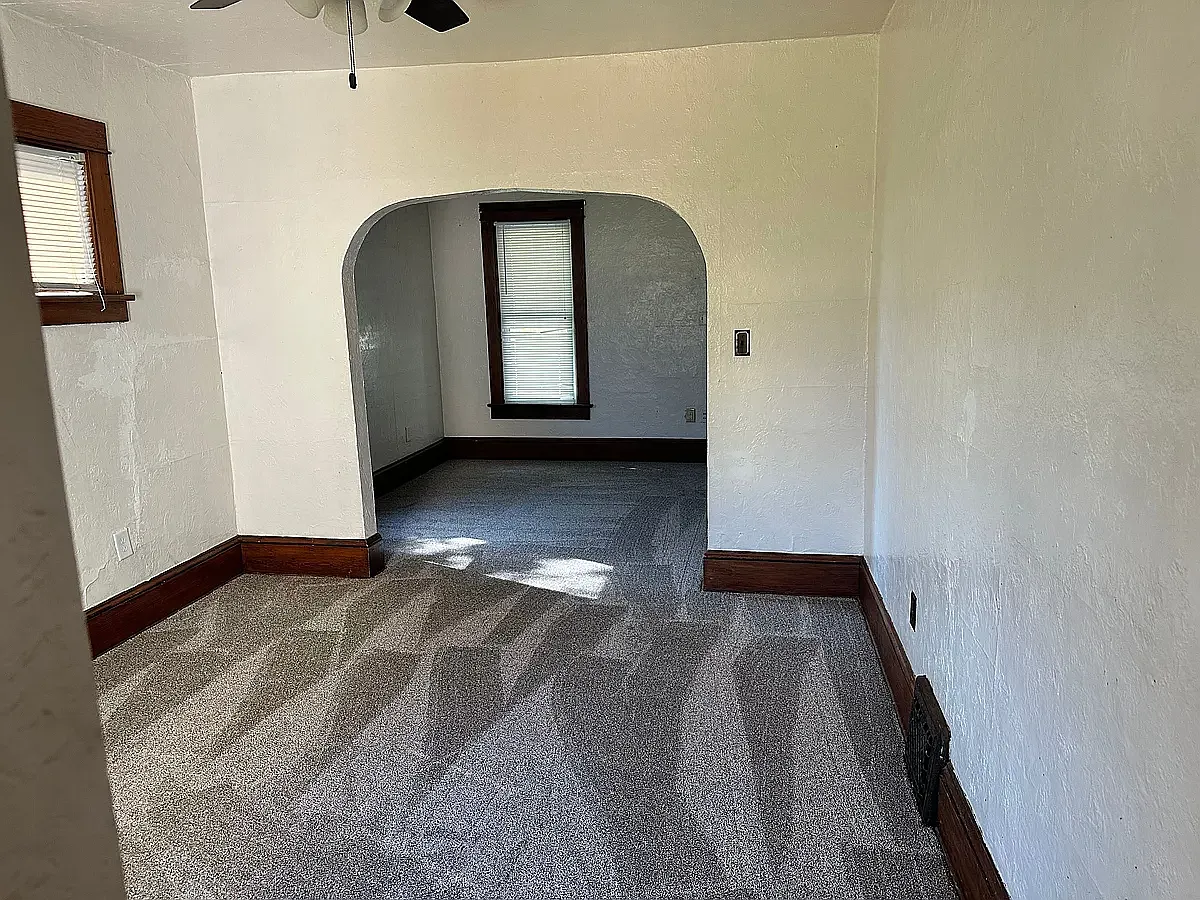 3 bed, 1.5 bath, 1472 sqft, $1,500 — Photo 2