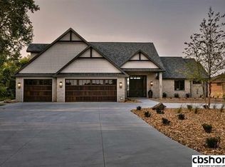 581 Sandy Pointe Pl, Ashland, NE 68003