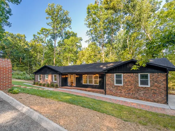 2200 Shannon Dr, Dalton, GA 30720