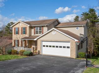 133 Sweetgum St, Elkton, VA 22827