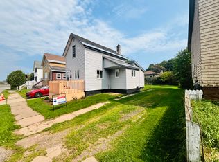 846 N Pine St, Ishpeming, MI 49849