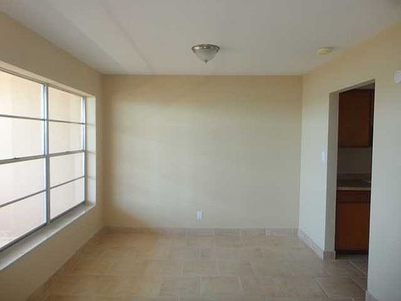 4th image of 7200 Sunshine Skyway Ln S APT 8B