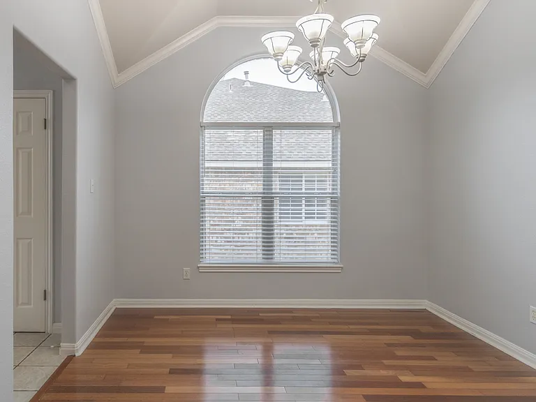 8214 Cornerwood Dr — Photo 16