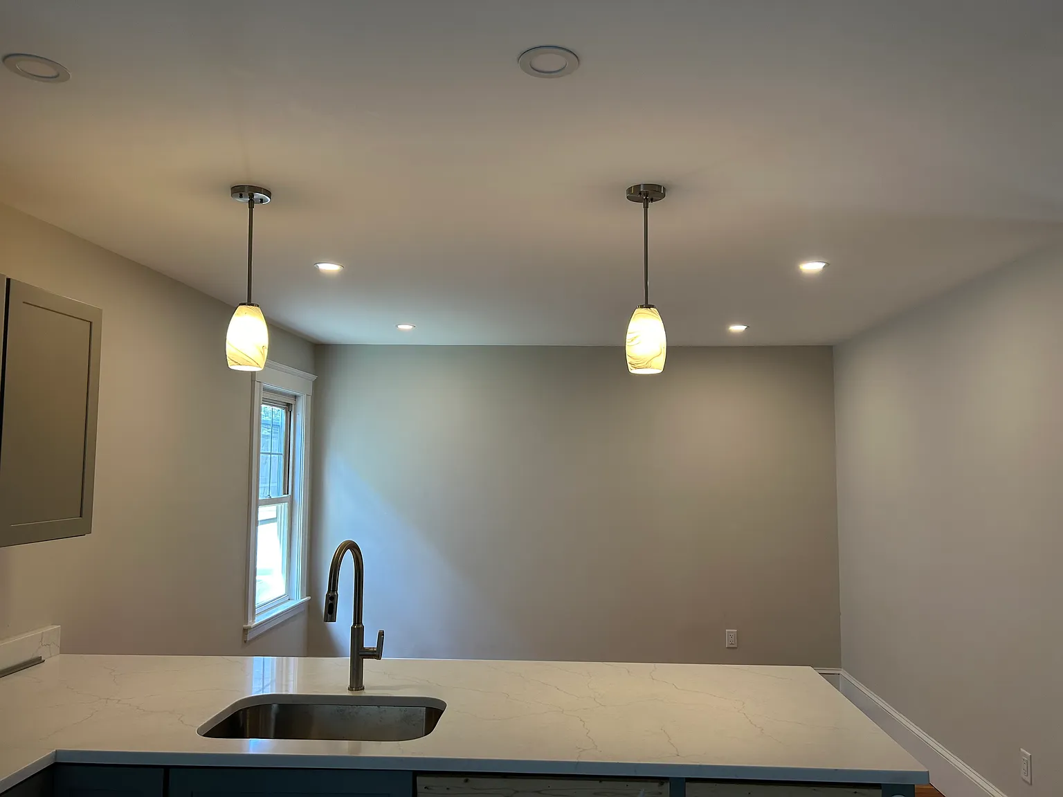 2 bed, $2,800 — Photo 3