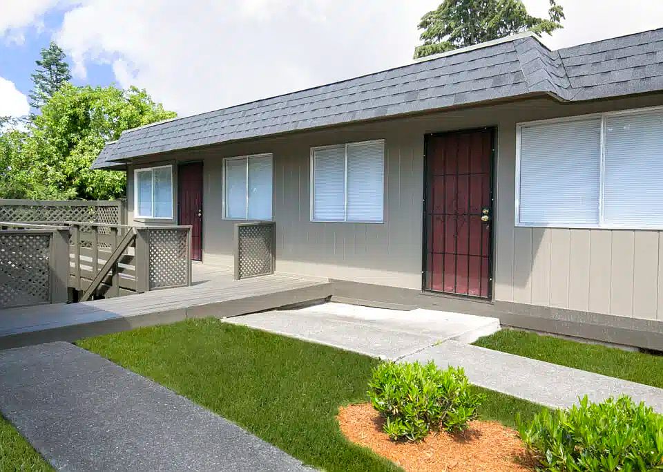 1st image of 6923 146th St SW #2E