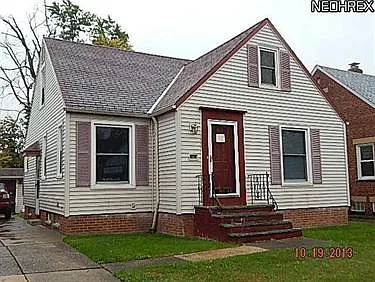 21514 Clare Ave photo 1