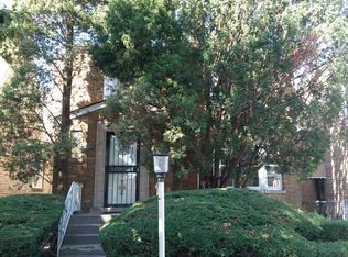 10052 S Saint Lawrence Ave, Chicago, IL