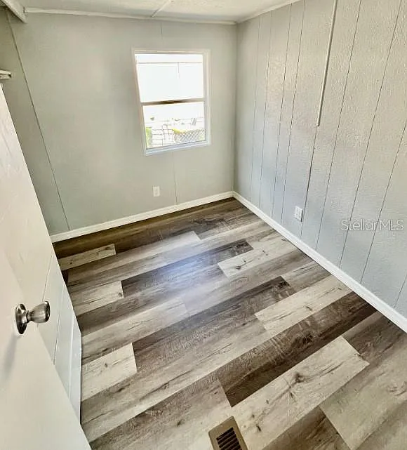 3 bed, 1.0 bath, 720 sqft, $1,395 — Photo 3
