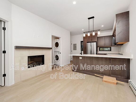 4th image of 2301 Pearl St APT 7