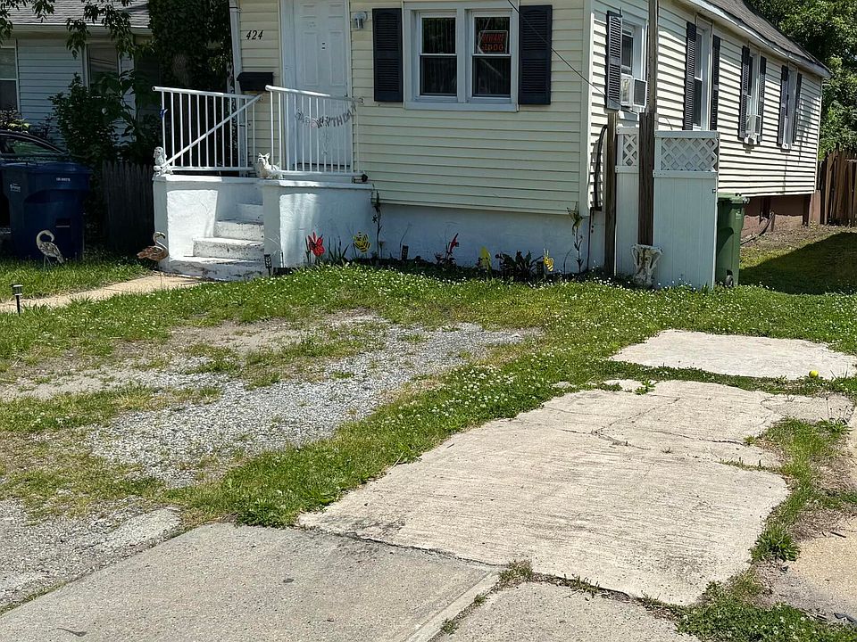 1st image of 424 Drummond Avenue