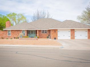 5 Escalante Ct, Roswell, NM 88201