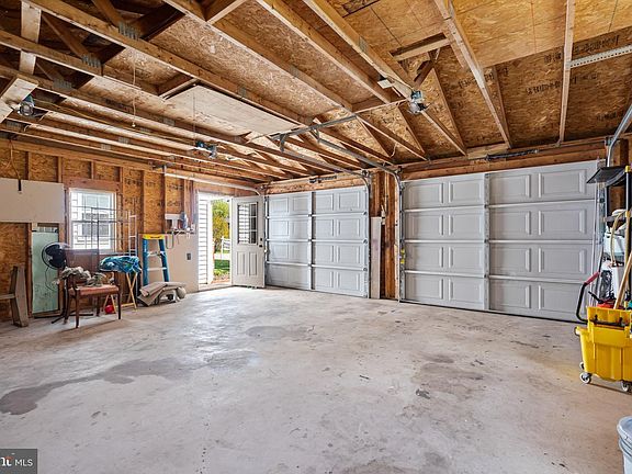5th image of 13810 Weber Way