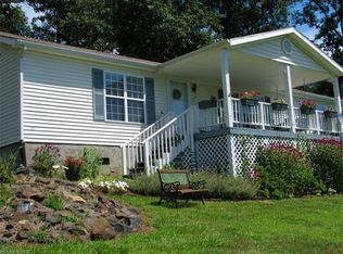 107 Alexander Rd, Alexander, NC 28701