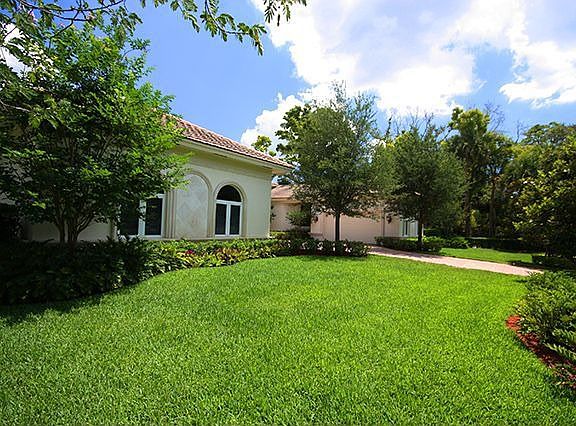 5th image of 8391 Whispering Oak Way