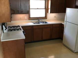 91 Pine Ct APT 2, Crystal Lake, IL 60014