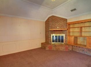 305 San Jacinto St, Maud, TX 75567