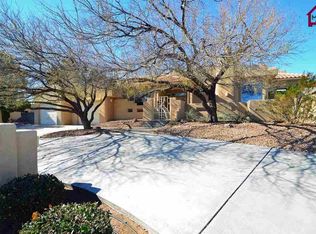 3265 Arrowhead Rd, Las Cruces, NM 88011
