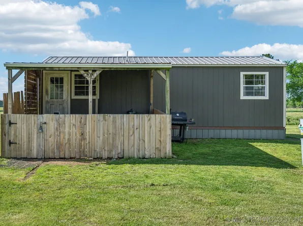 1035 W Haskell Lake Rd, Haskell, OK 74436