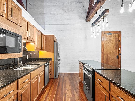 3rd image of 275 E Stuart Ave #6