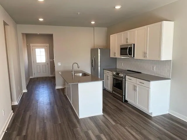 658 Birdie Dr — Photo 12