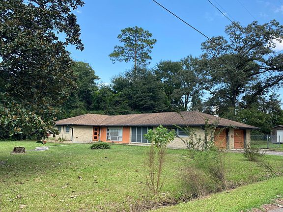 2nd image of 804 Tampa St