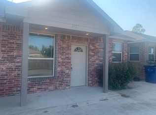 332 Park Dr, Union City, OK 73090