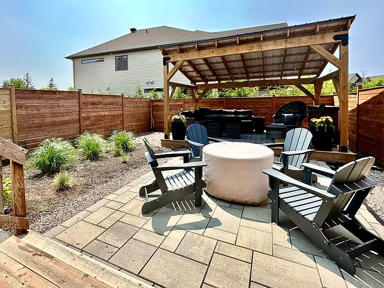 264 W Ridge Dr — Photo 13