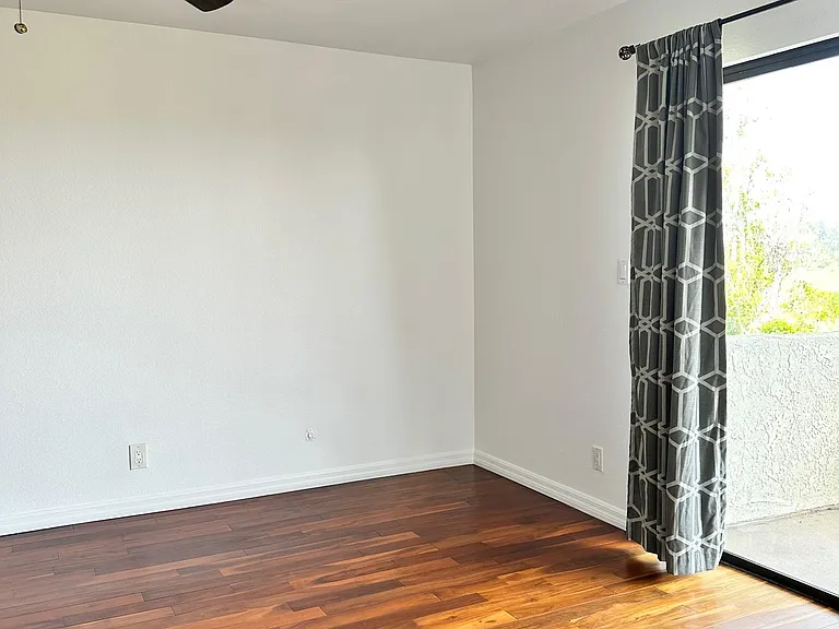 768 Fremont Villas — Photo 21