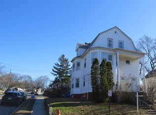 237-239 Roger Williams Ave, Rumford, RI 02916
