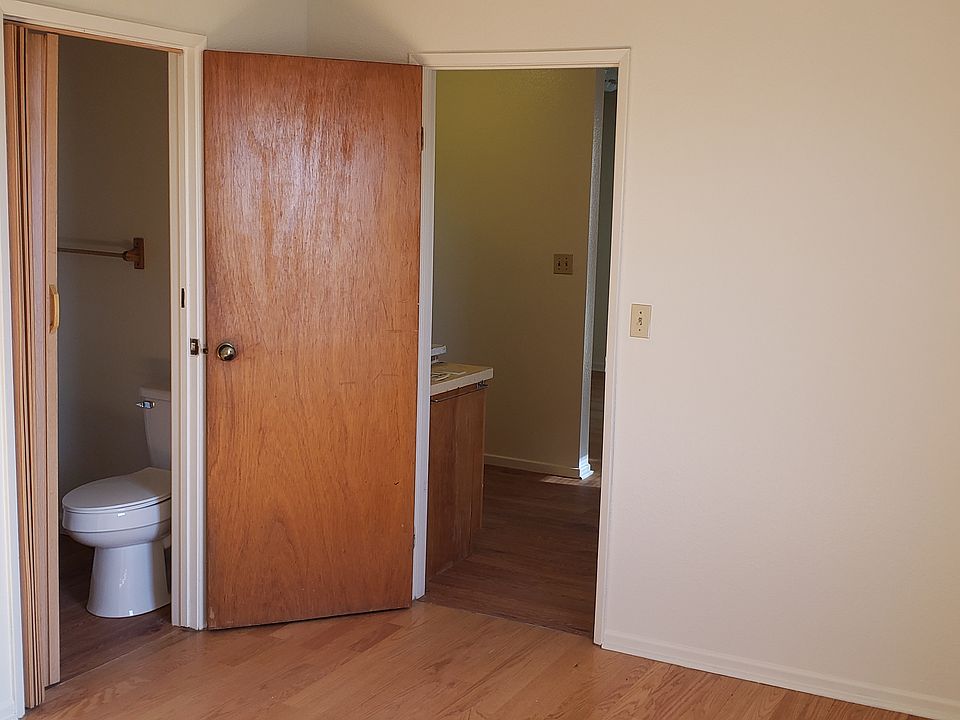 1st image of 187 Palm Ave