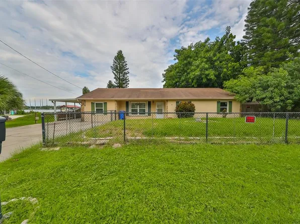 8506 Magnolia St, Gibsonton, FL 33534