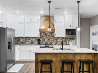 2154 Buckhorn Rd, Ozark, MO 65721