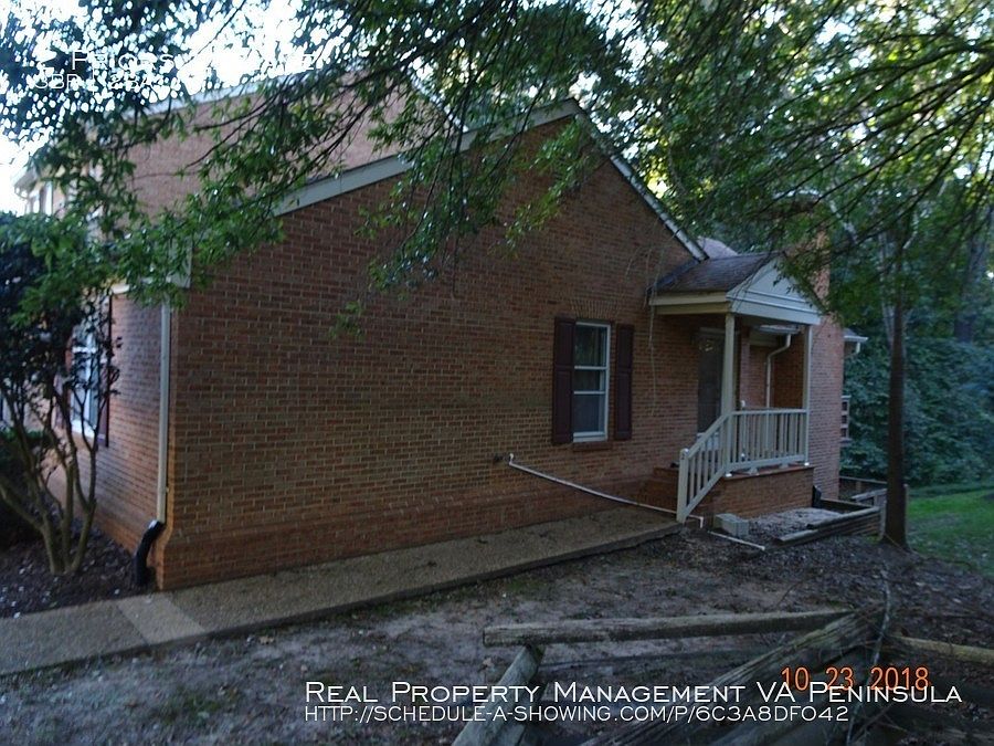 1st image of 2 Priorslee Ln