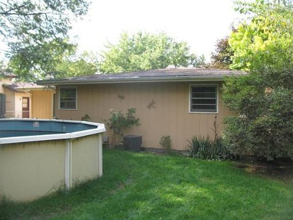 4th image of 1308 Brentwood Pl