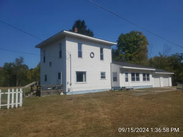401 E 3rd St, Hersey, MI 49639